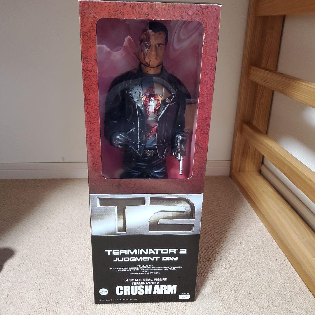 【限定品】ターミネーター2 1/4スケールフィギュア　巨大全長約45cm