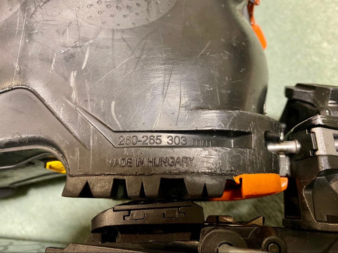 古*郎様 <オークション>Line Sakana スキー板 174cm