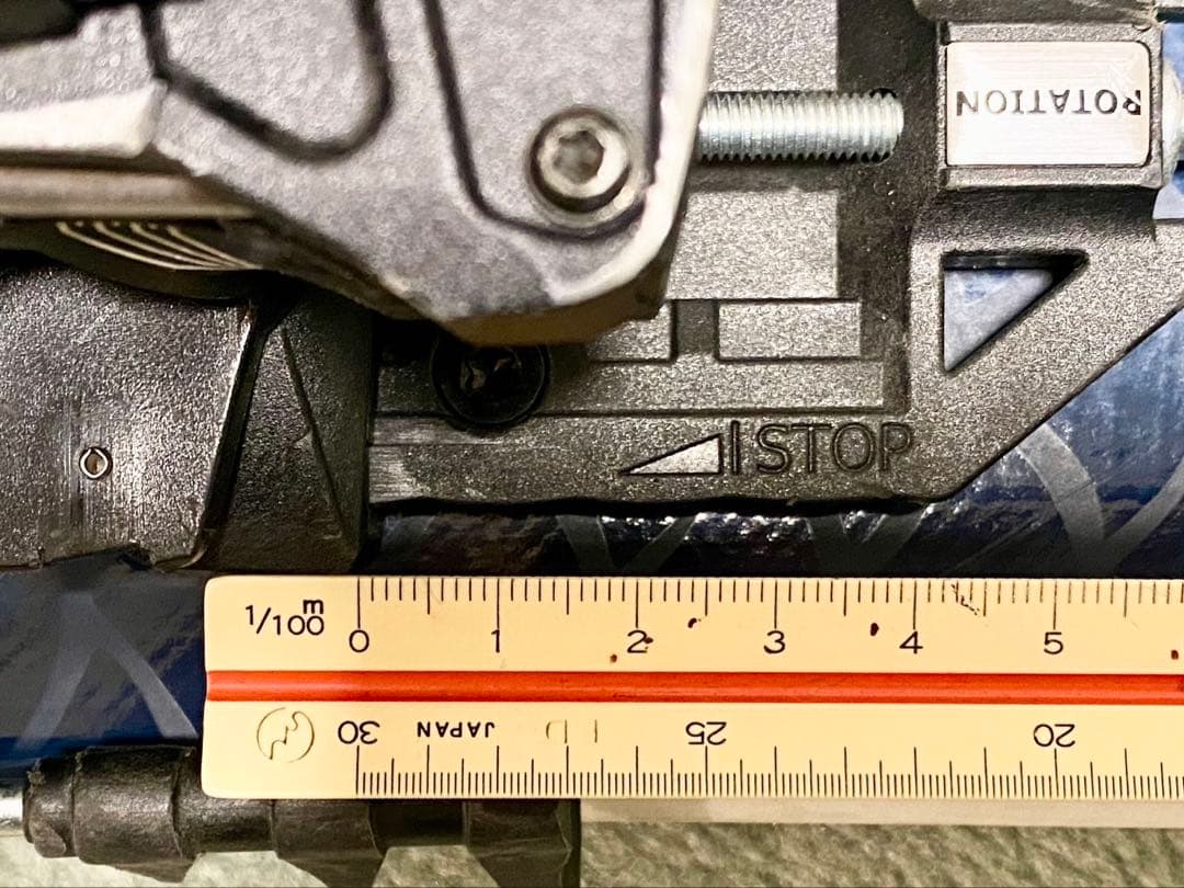 古*郎様 <オークション>Line Sakana スキー板 174cm