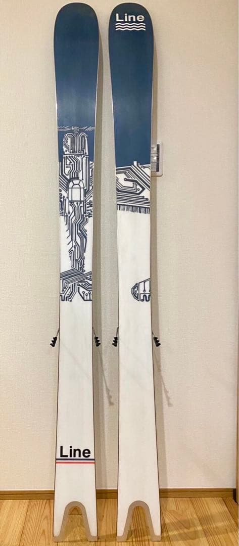 古*郎様 <オークション>Line Sakana スキー板 174cm