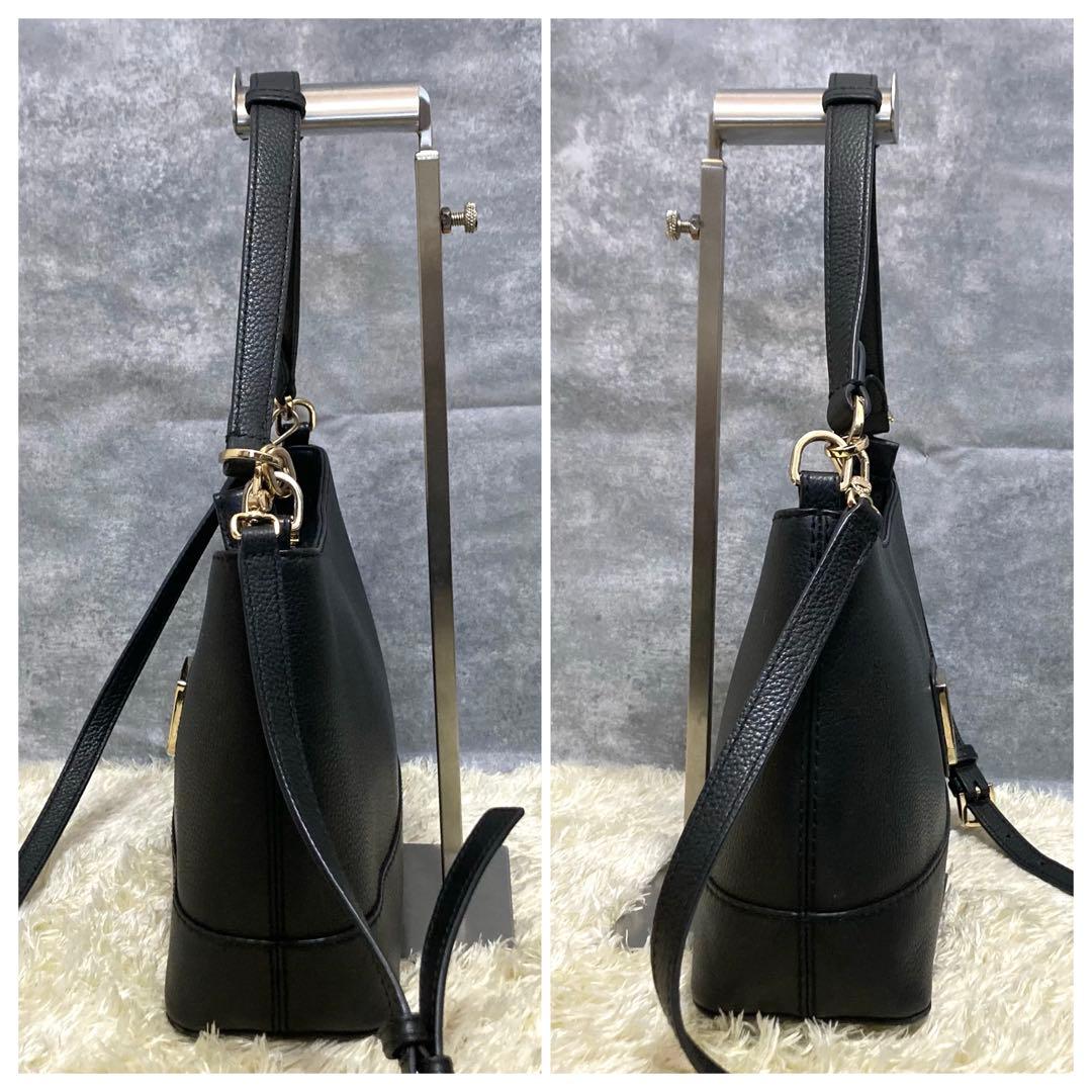 【美品】FURLA フルラ ハーパー ショルダーバッグ レザー ブラック ハンド