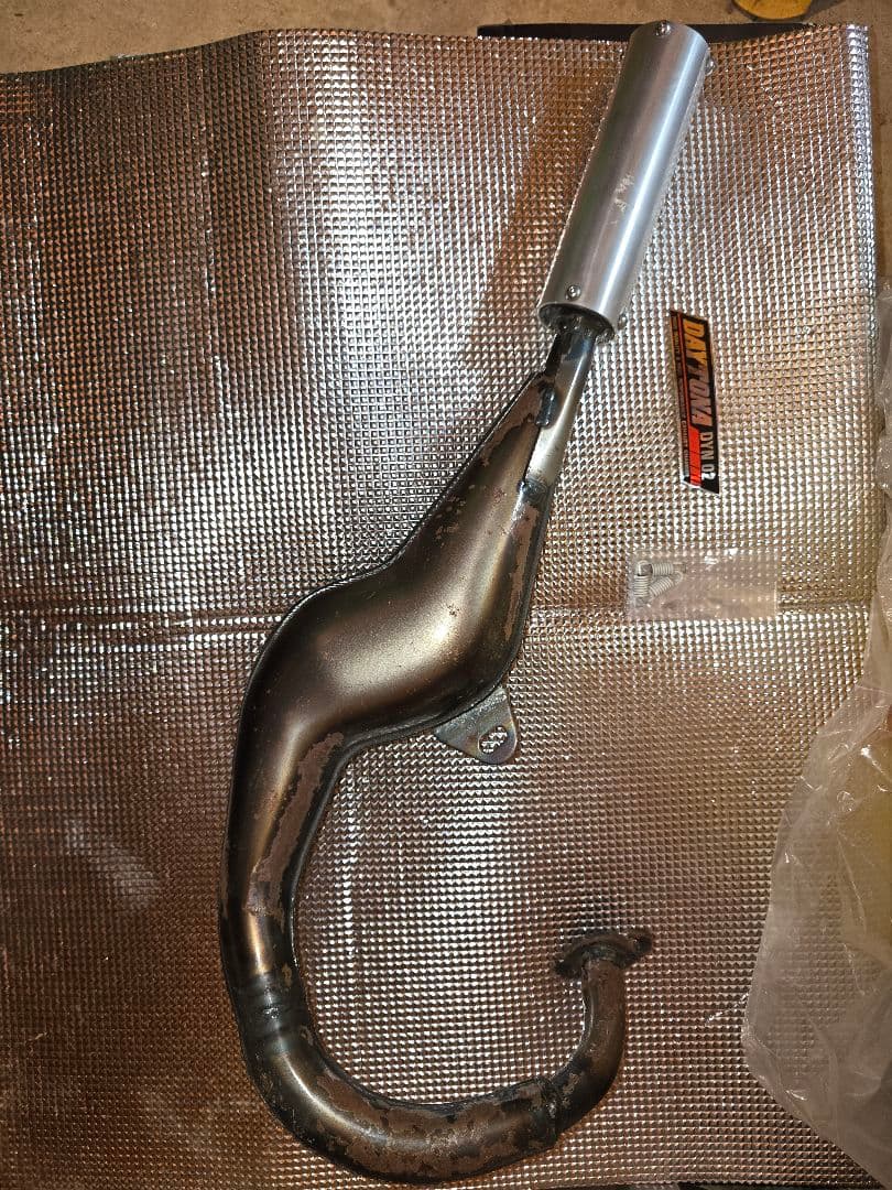 【絶版当時物、箱あり】デイトナ　スクーターチャンバー　ヤマハ縦型EG用