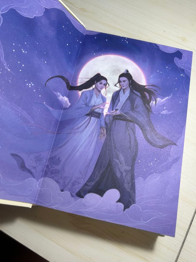 洋書 Daughter of the moon godness (Fairyloot)