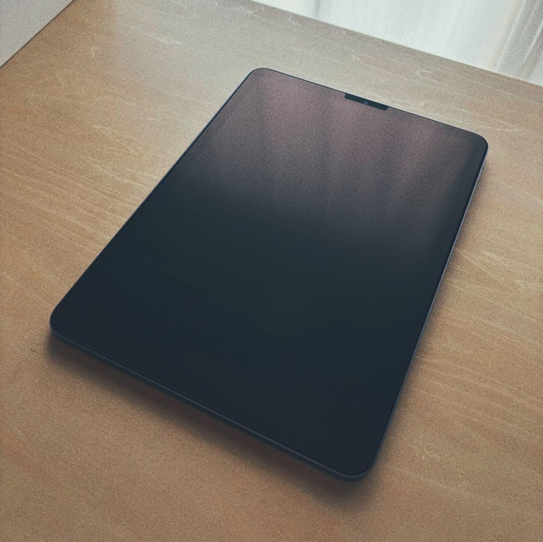 iPadAir 第5世代【64GB】　ケース・フィルム付き