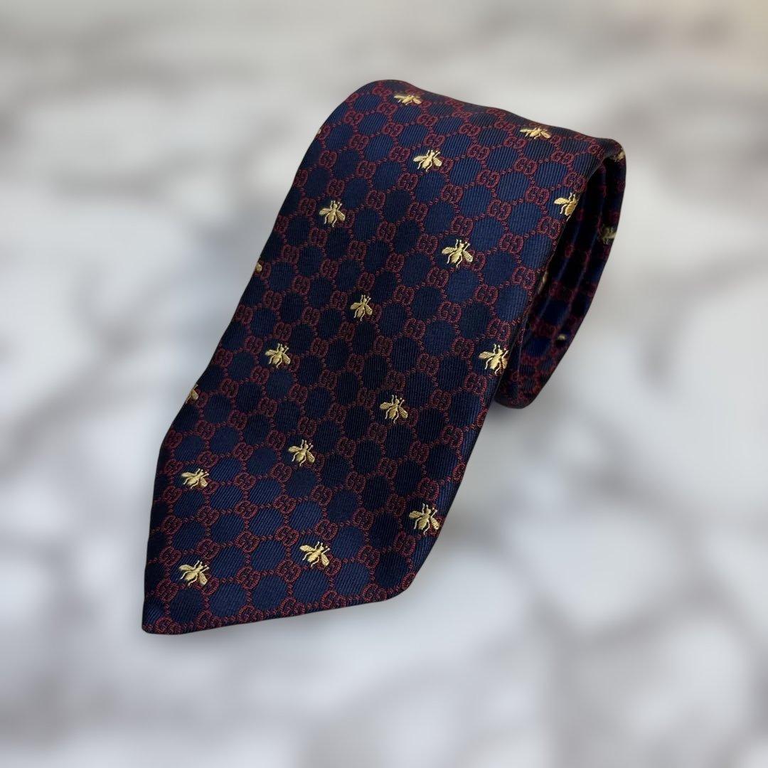 【極美品✨】GUCCI ネクタイ　ネイビー　紺　蜂　ビー　GG 刺繍　レッド　赤