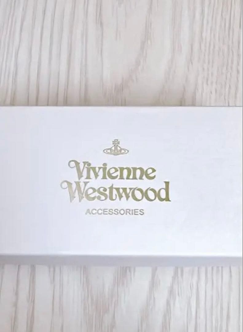 美品 ヴィヴィアンウエストウッド キーケース 4連 リング レッド ロゴ