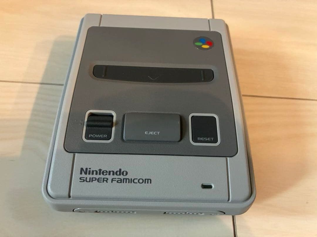 電源付　美品　Nintendo ニンテンドークラシックミニ スーパーファミコン