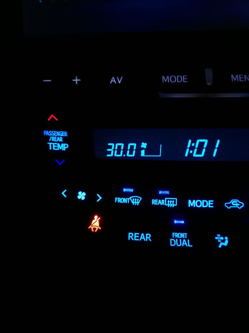 優一 木村　エアコンパネル　ヴェルファイア　アルファード