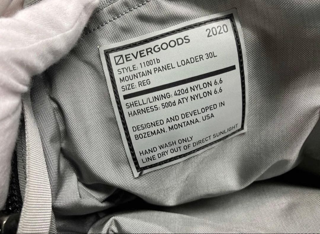 バッグ EVERGOODS MOUNTAIN PANEL LOADER 30L