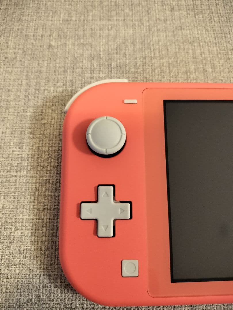Nintendo Switch Lite コーラル（ジャンク）
