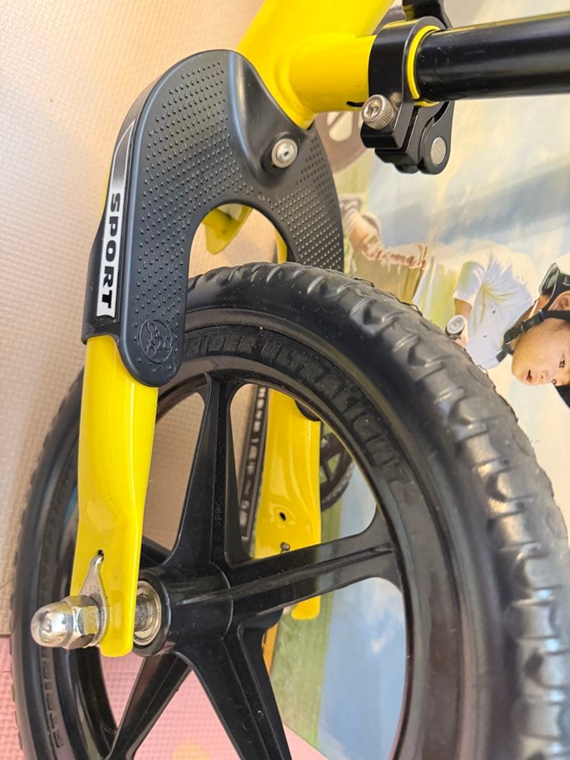 極美品カスタムストライダー✨STRIDER12バランスバイク SPORTイエロー