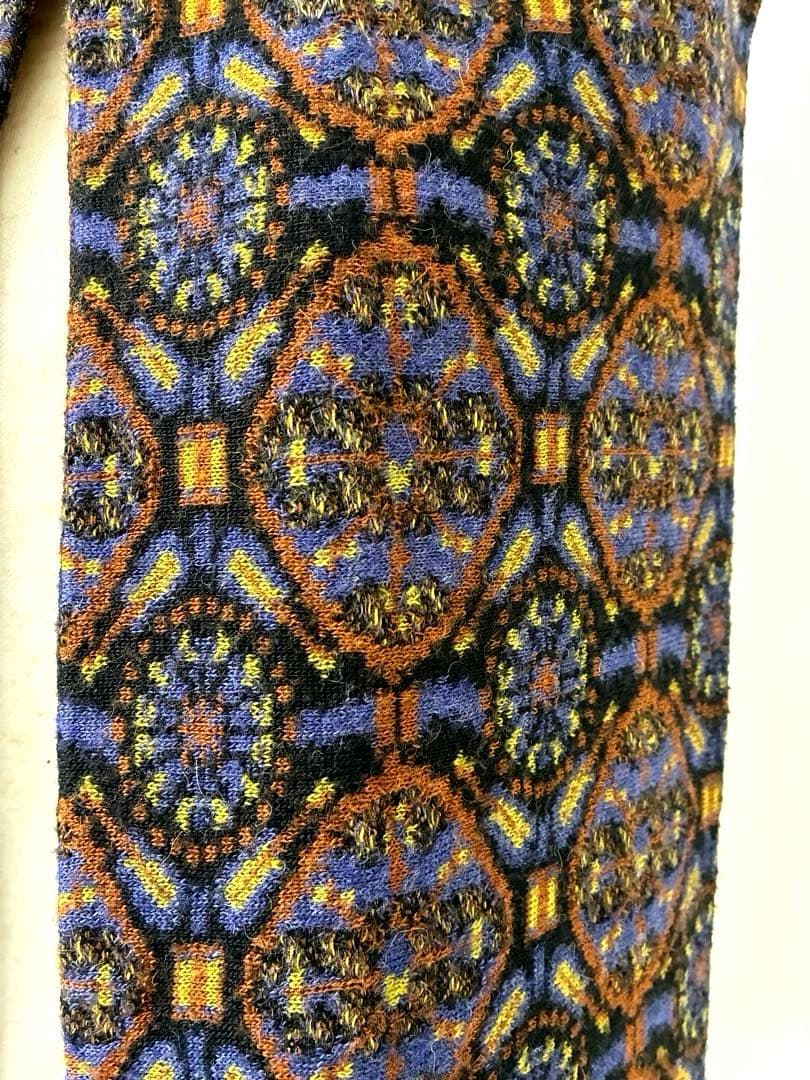 カトリーヌアンドレ　ジャガードニット　リバーシブルマフラー　シリアルナンバー入り