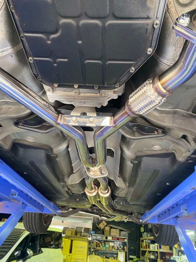 【値引】レガシィBPE 6気筒3L 5AT用　フルエキマフラーセット　車検非対応