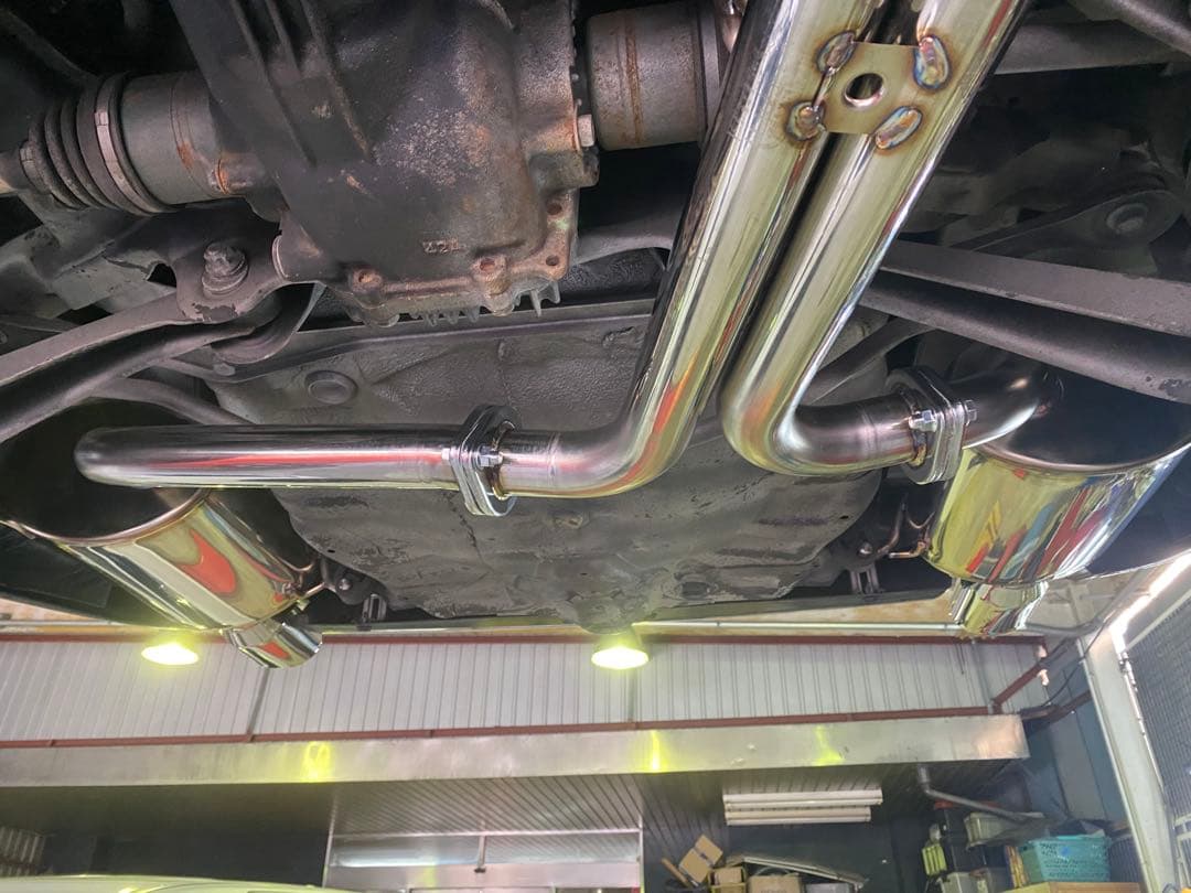 【値引】レガシィBPE 6気筒3L 5AT用　フルエキマフラーセット　車検非対応