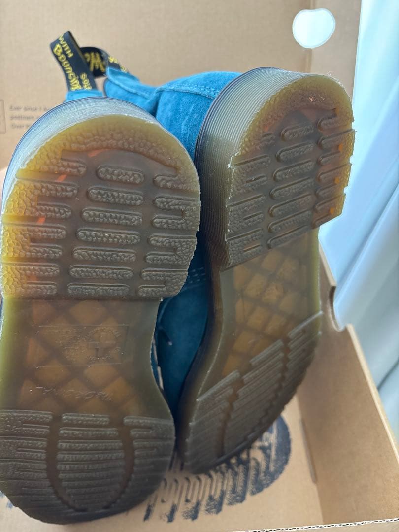 青いドクターマーチンスタイルブーツ UK 8