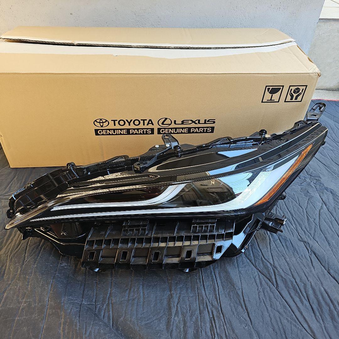 【美品】トヨタ 80系ハリアー 左ヘッドライト 81185-48J10