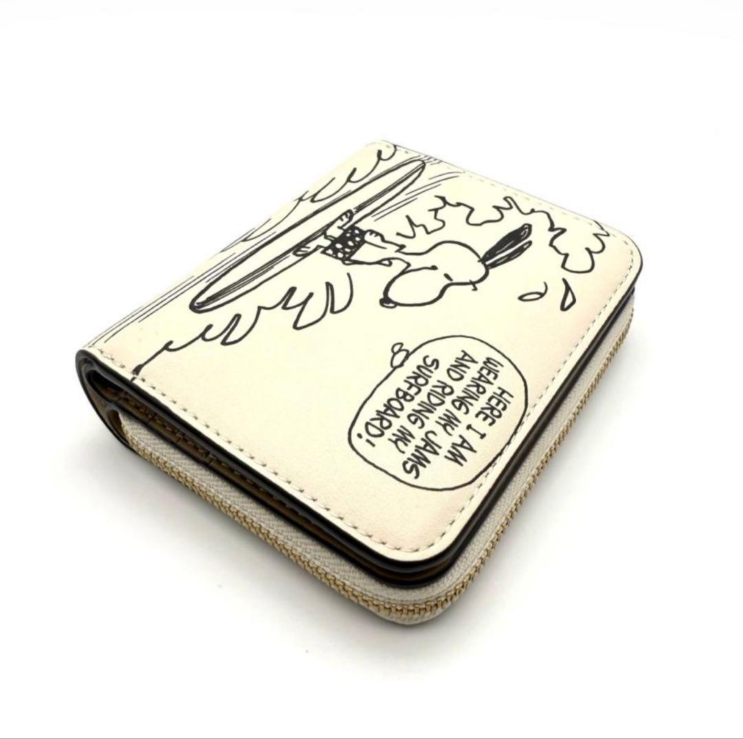 【新品未使用】coachスヌーピー 二つ折り財布コーチスヌーピーSNOOPY