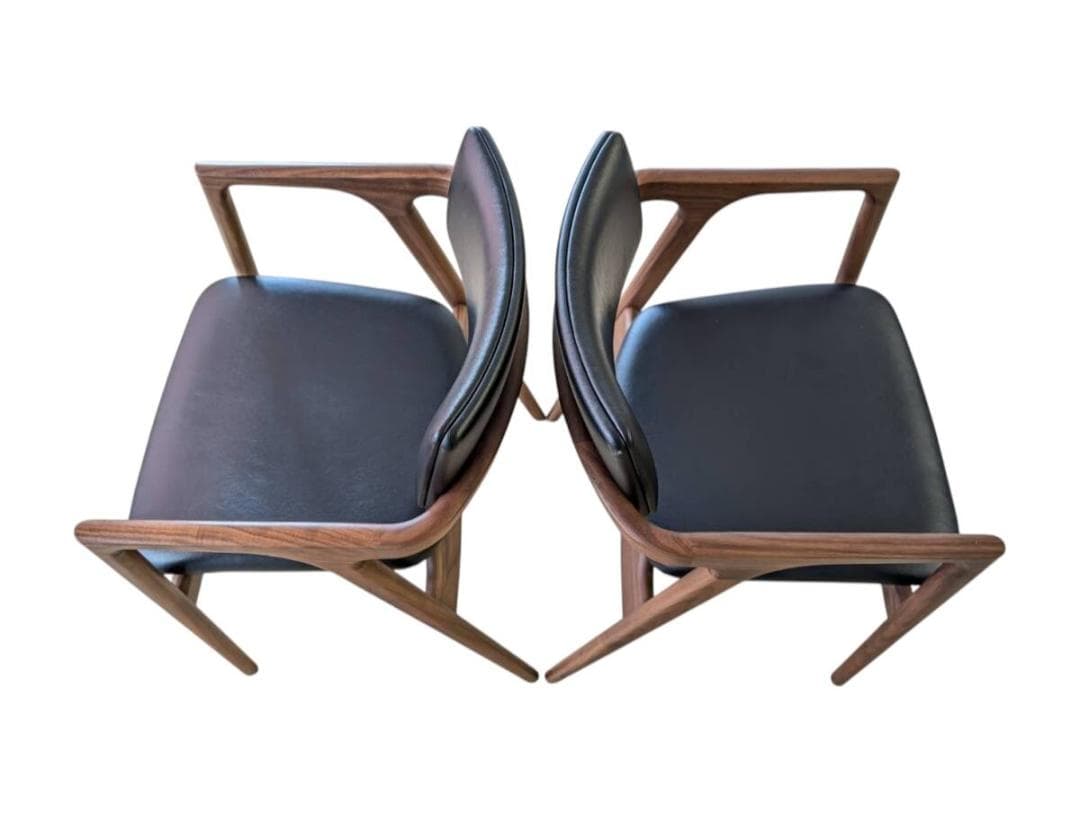 平田椅子製作所　CAPRA 　キャプラ　 アームチェア　２脚（追加可能）