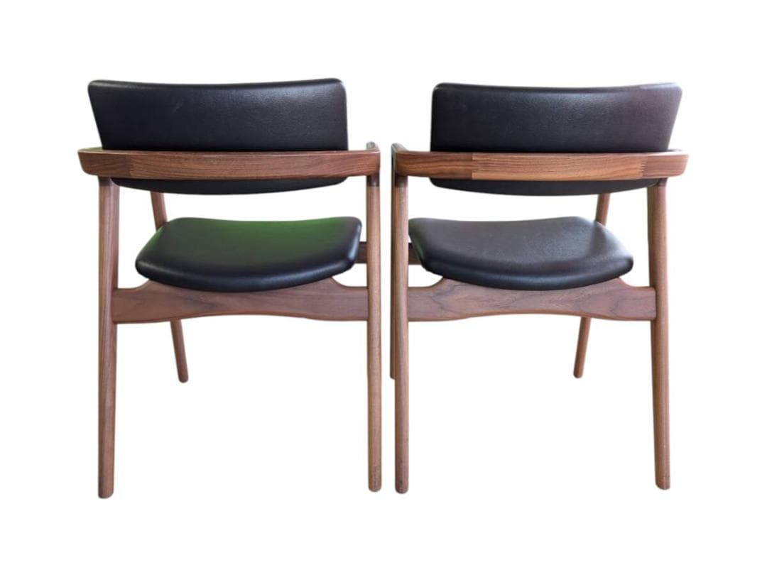 平田椅子製作所　CAPRA 　キャプラ　 アームチェア　２脚（追加可能）