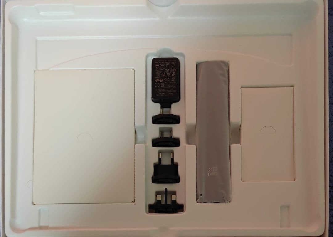 I*y様 XP-PEN Artist Pro 16 Gen2 純正スタンド付 液