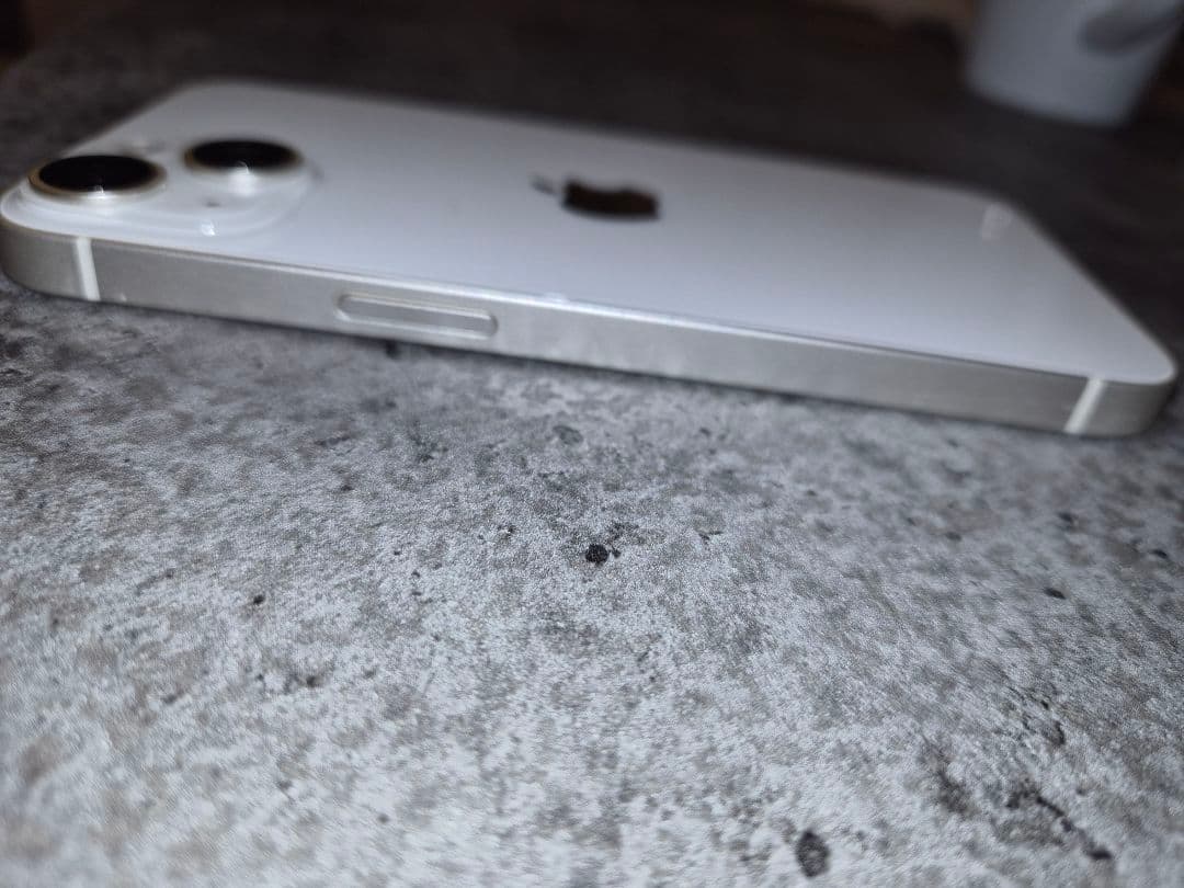 【美品/箱あり】Apple iPhone 14 スターライト 128GB