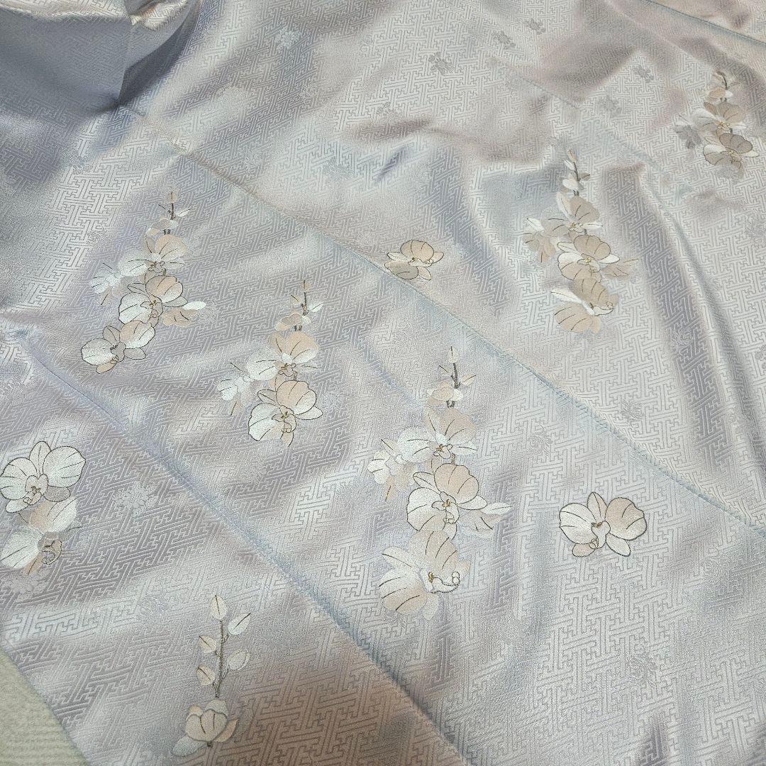 一点限り！ブルーグレー胡蝶蘭刺繍訪問着 お仕立て上がり。