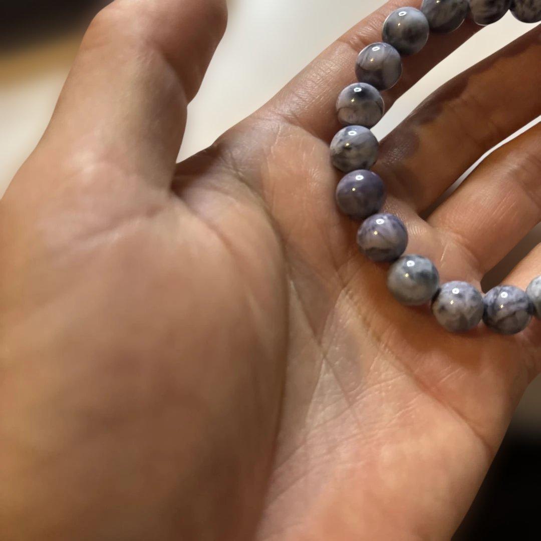 すっごいラリマー！パープルラリマー！ドミニカ共和国産！ズワーンとくる！すっごい！