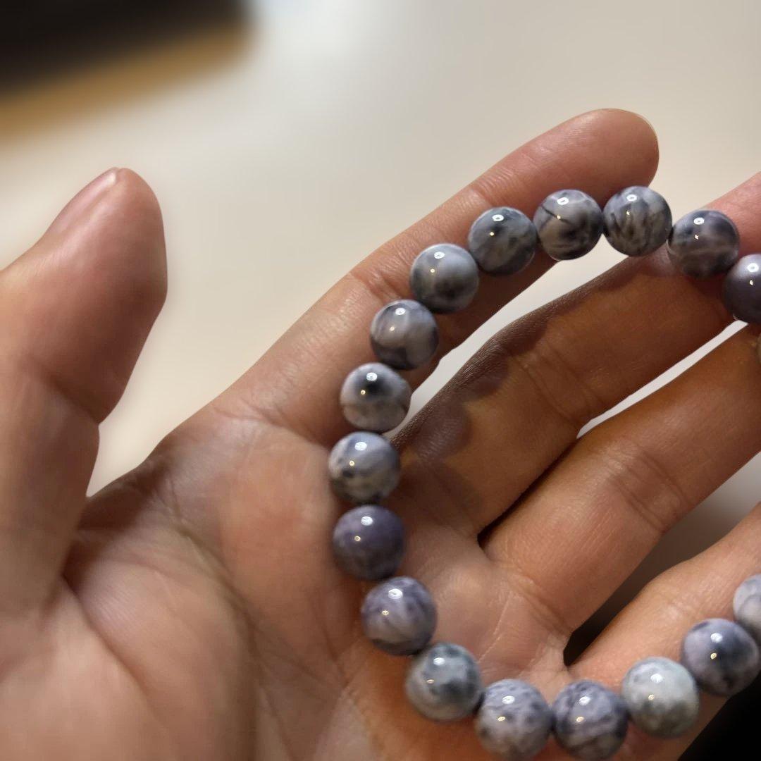 すっごいラリマー！パープルラリマー！ドミニカ共和国産！ズワーンとくる！すっごい！