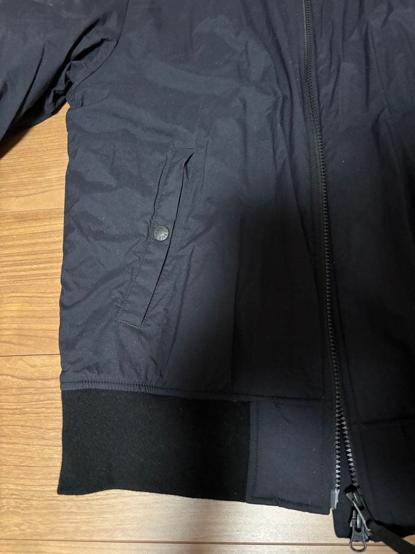 ノースフェイス　トランジットボンバージャケット　ブラック　Mサイズ