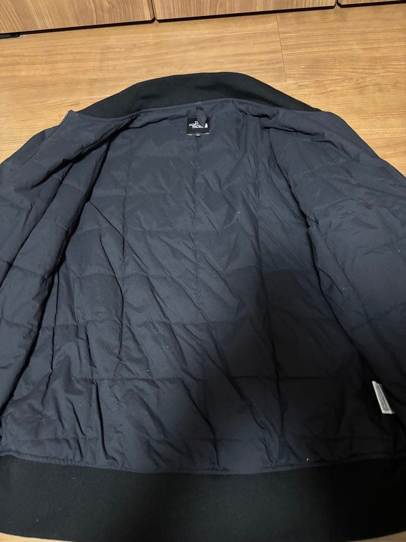 ノースフェイス　トランジットボンバージャケット　ブラック　Mサイズ