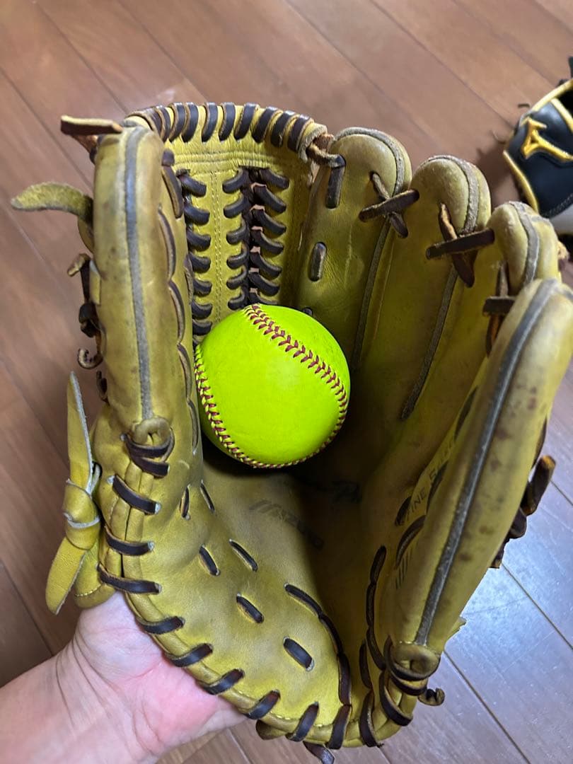 Mizuno 硬式用グローブ イエロー