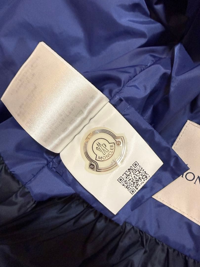 正規品　モンクレール キッズ　MONCLER AMMAN 130cm