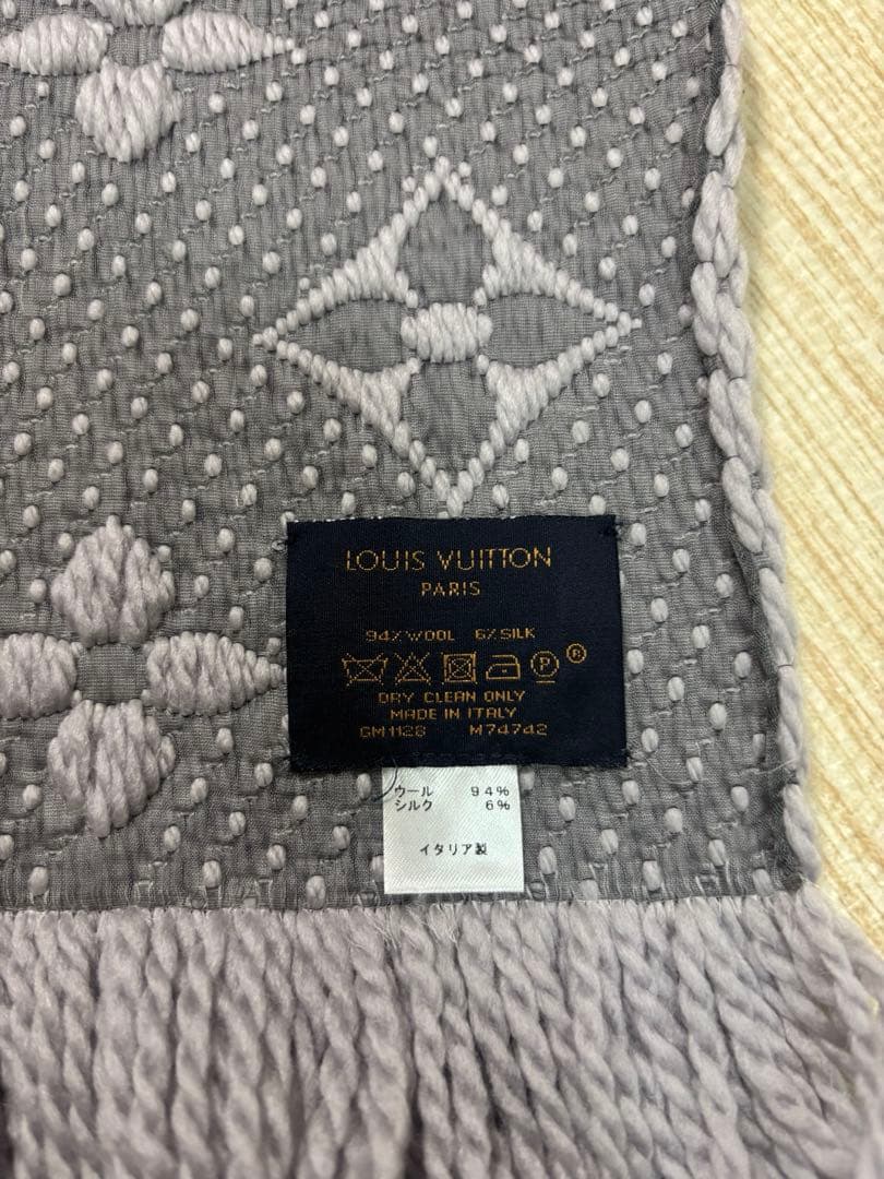 ルイヴィトン　エシャルプ ロゴマニア