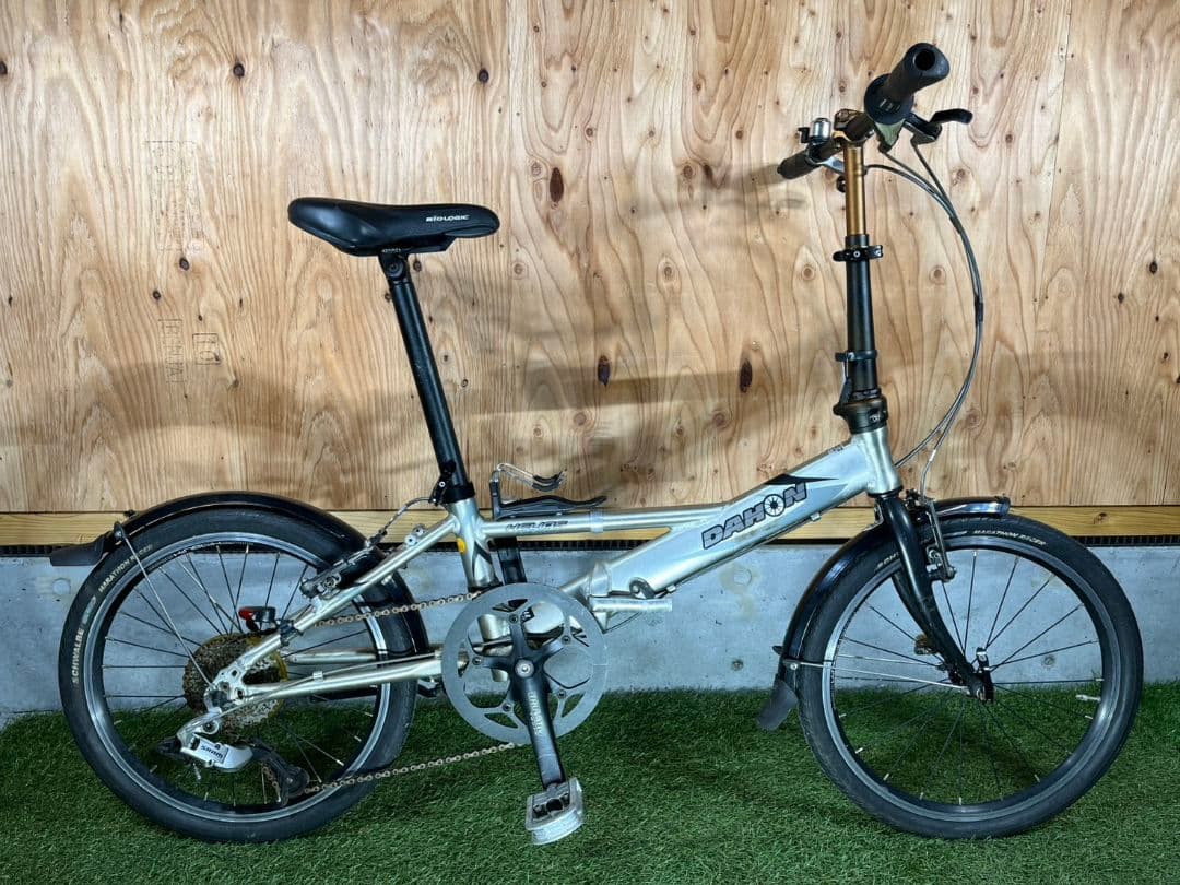 お引き取り限定 DAHON HELIOS 外装8段ギア 折りたたみ自転車