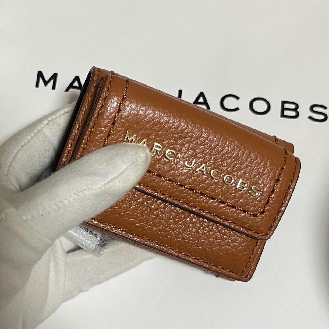 【新品未使用】MARC JACOBS 三つ折り財布　ブラウン