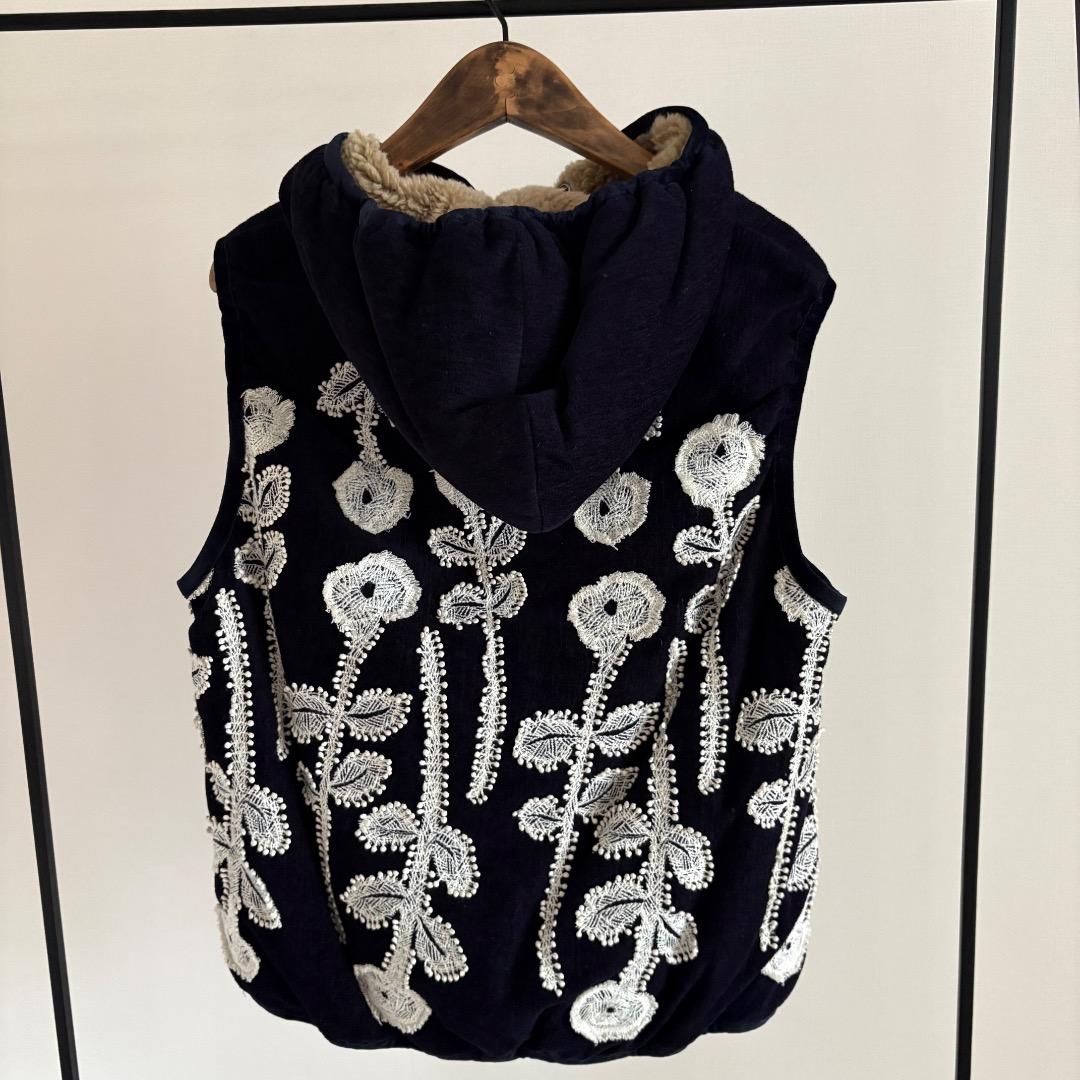 ミナペルホネン frost garden ダウンベスト　ネイビー　36