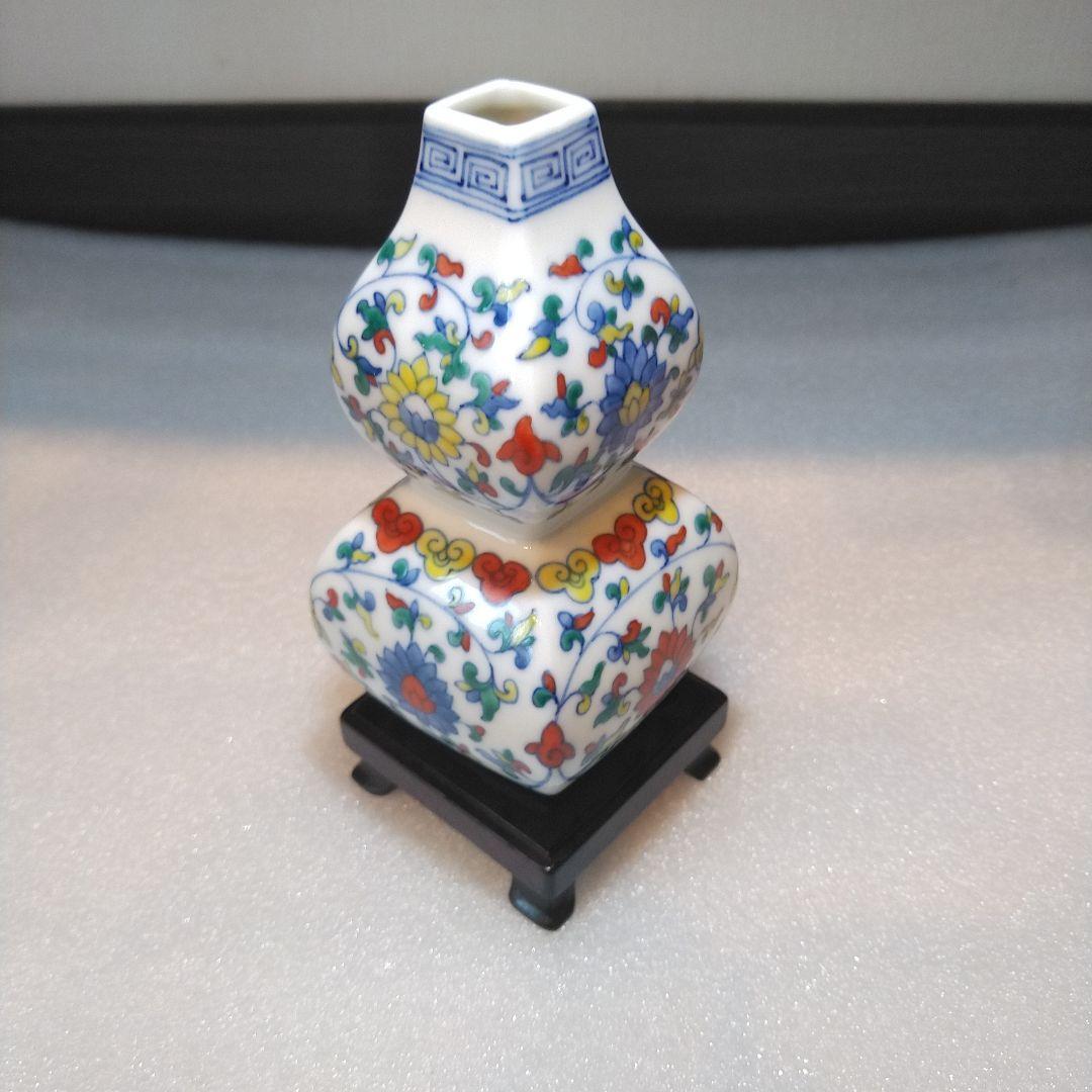 台湾　故宮博物館　複製品　青花門彩