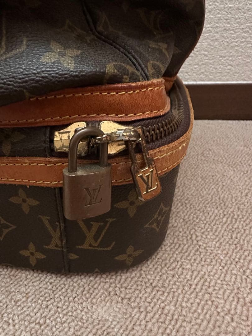 LOUIS VUITTON サックスポーツ　ボストンバッグ