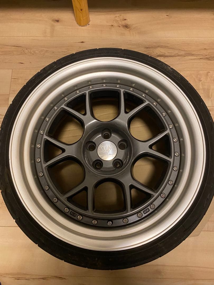 過給機依存性プリウス50ホイール LBホイール 18インチ PCD100