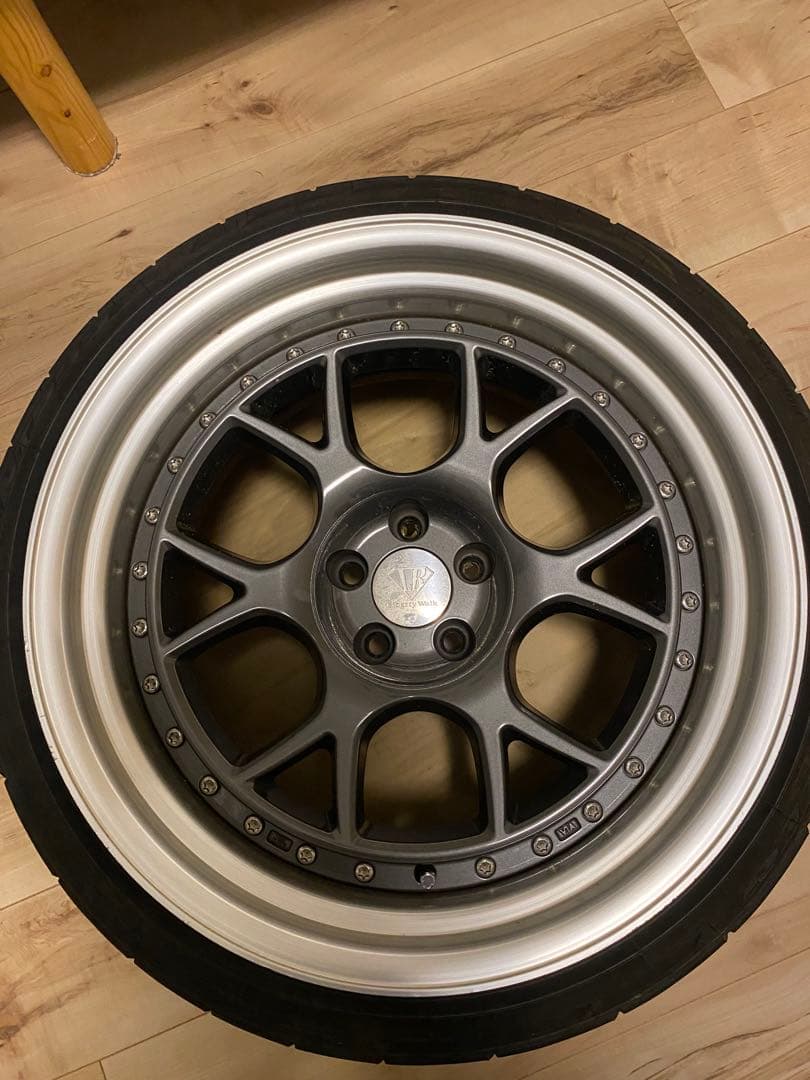 過給機依存性プリウス50ホイール LBホイール 18インチ PCD100