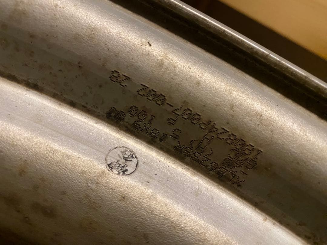 過給機依存性プリウス50ホイール LBホイール 18インチ PCD100