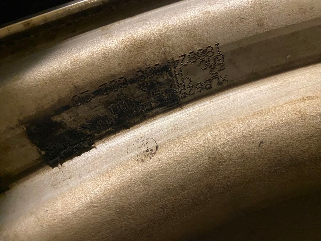 過給機依存性プリウス50ホイール LBホイール 18インチ PCD100