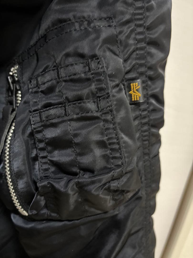 ALPHA アルファ社製　N-3B 日本規格　ジャパンフィット　スリムフィット黒