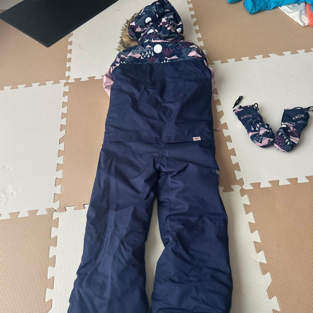ROXY GIRL スキーウェアとグローブ120センチぐらい