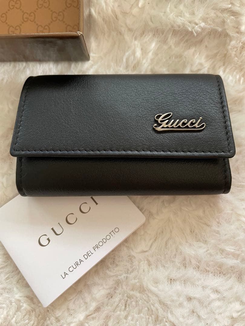 GUCCI 黒 レザー キーケース　新品未使用　グッチ　本革
