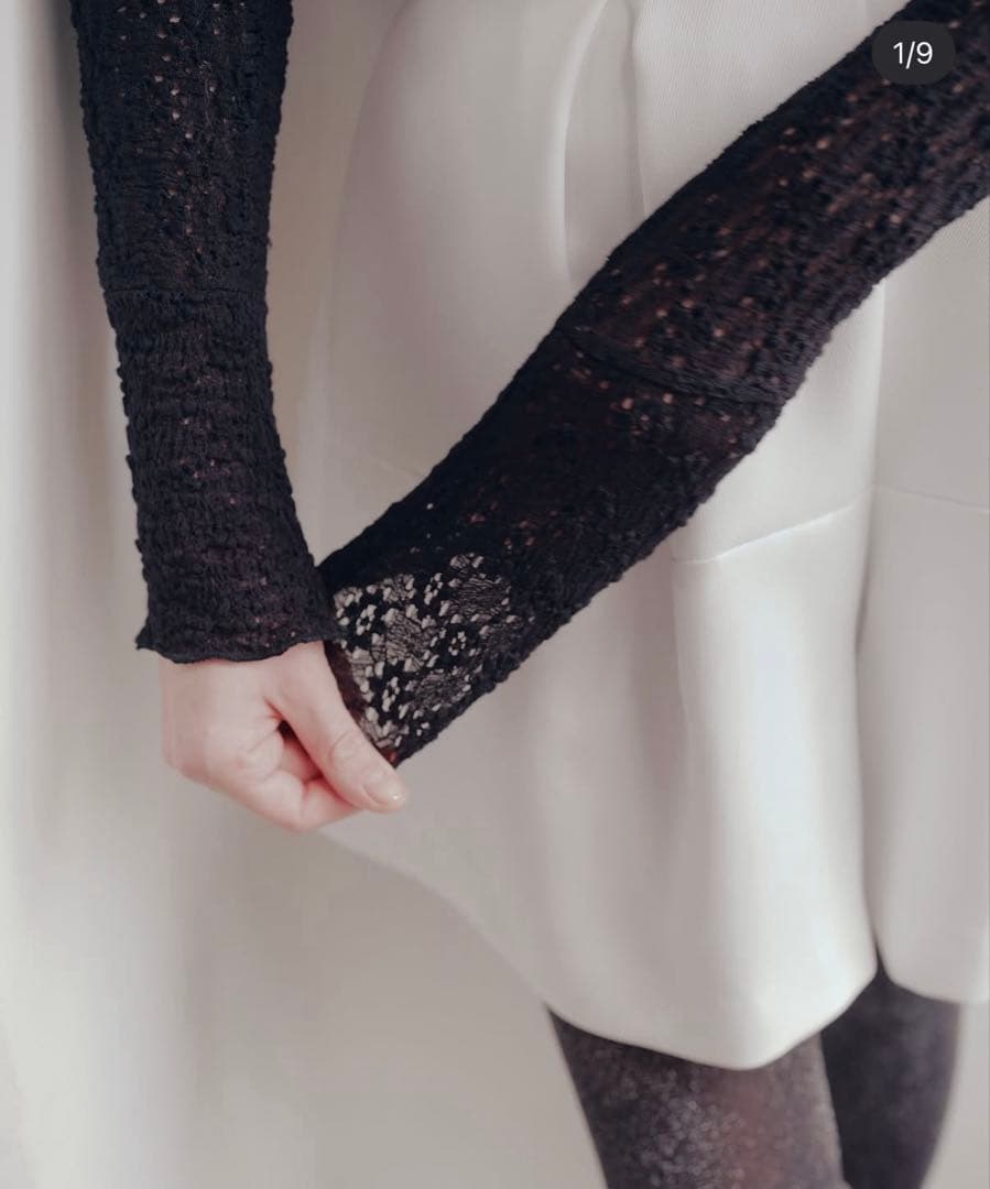 専用トレフルプラスワン.フラワーレーストップス