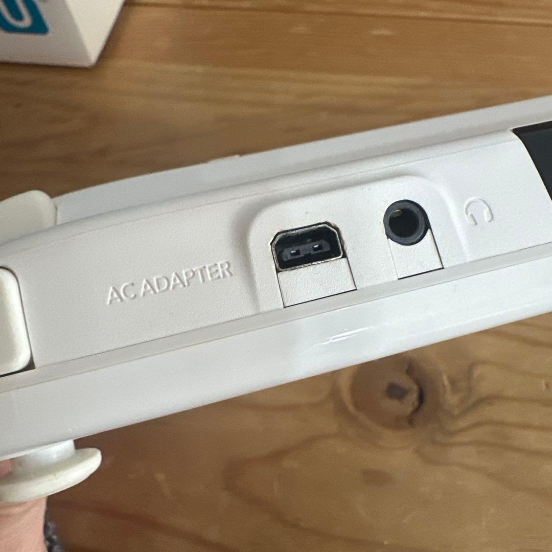 Nintendo Wii Uベーシックセット& WIIリモコンプラス