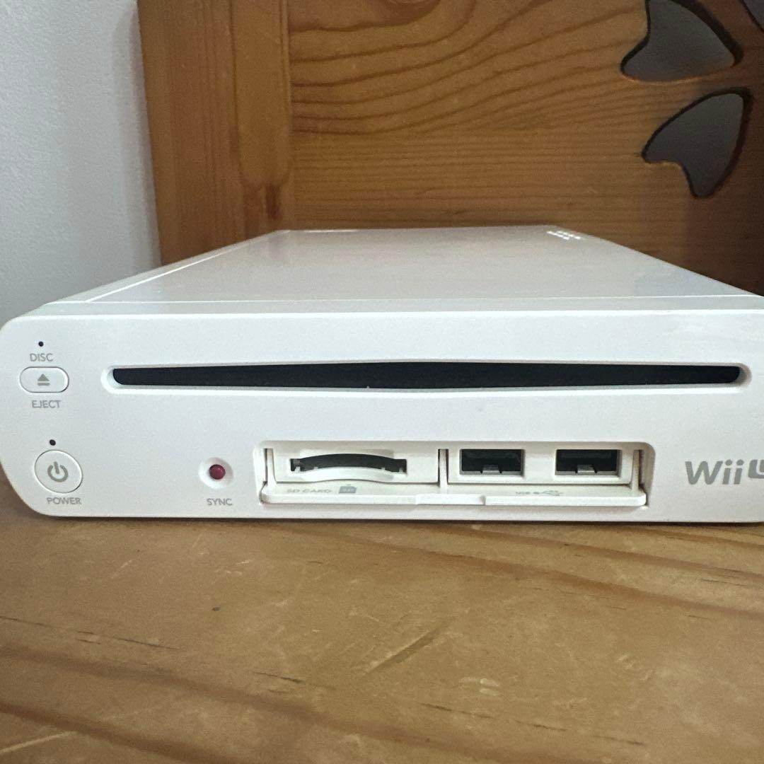 Nintendo Wii Uベーシックセット& WIIリモコンプラス