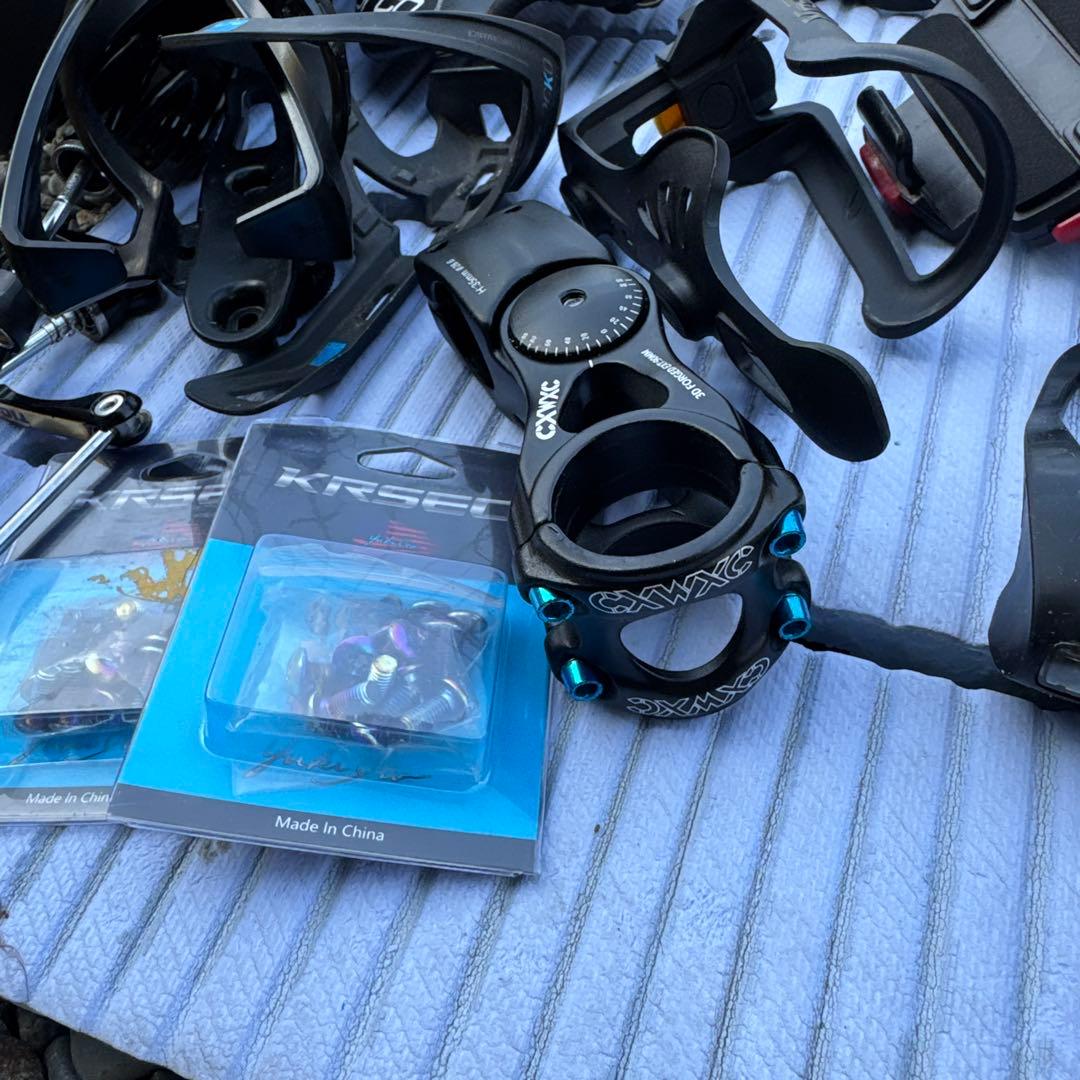 ロードバイクパーツまとめ売り