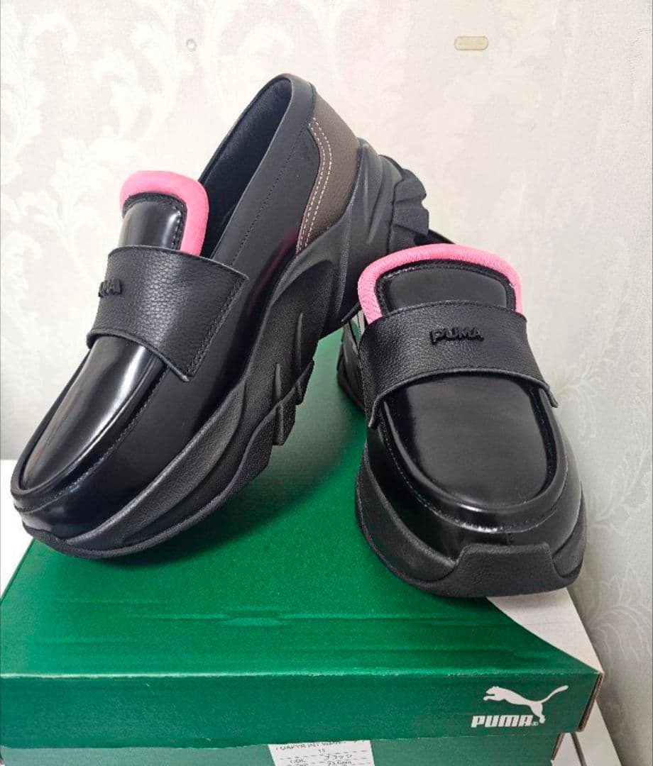 PUMA プーマ ローファー ブラック ピンク 23.5 スニーカーローファー